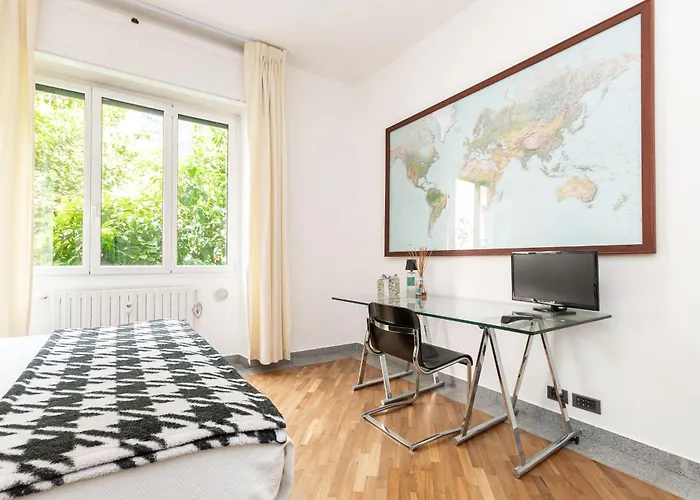 Comfort, Sea, Airport And Private Parking Genua