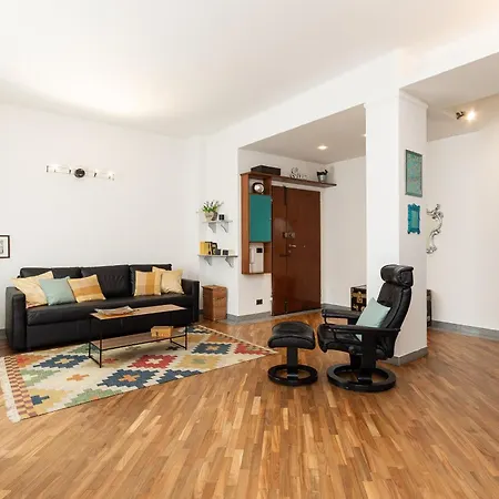 Comfort, Sea, Airport And Private Parking * Genova